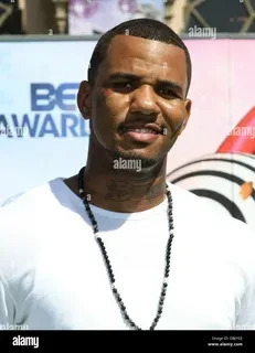 sonhar ganhando buquê de flores 